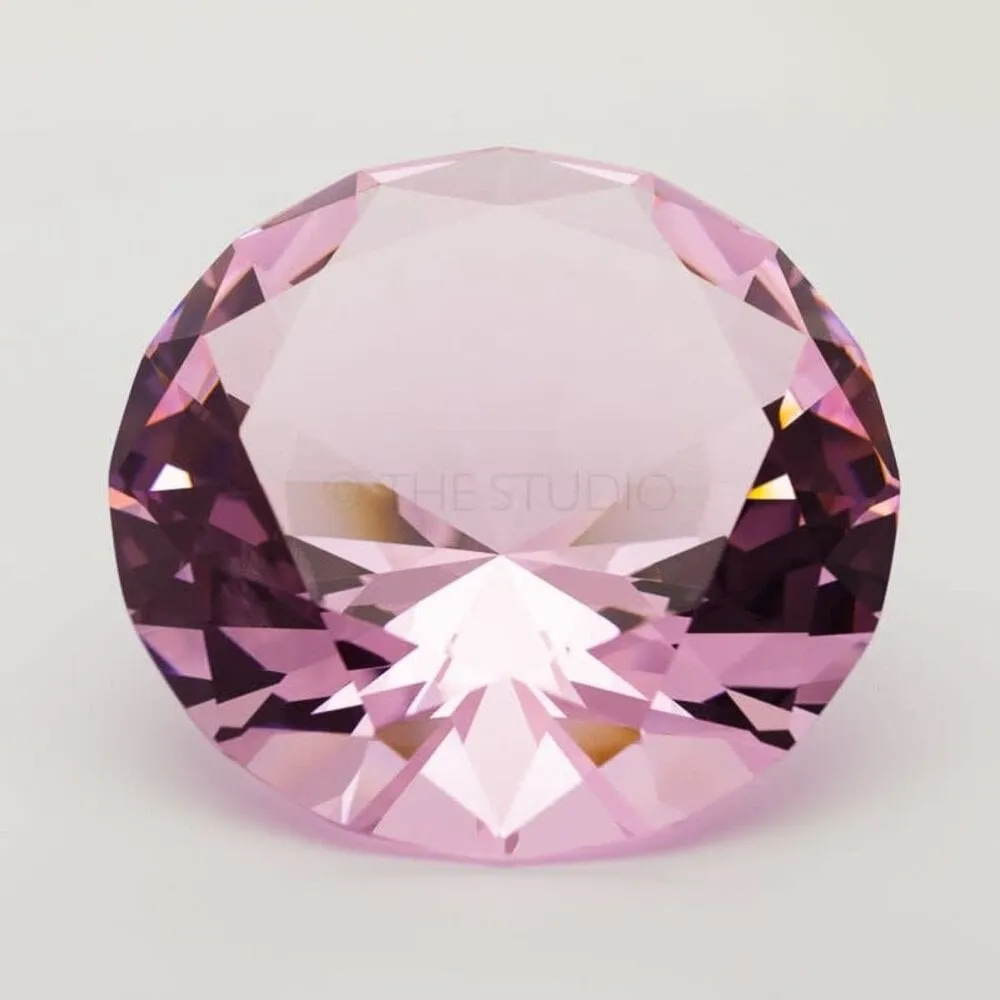 The Studio - Display Diamond Crystal - Large