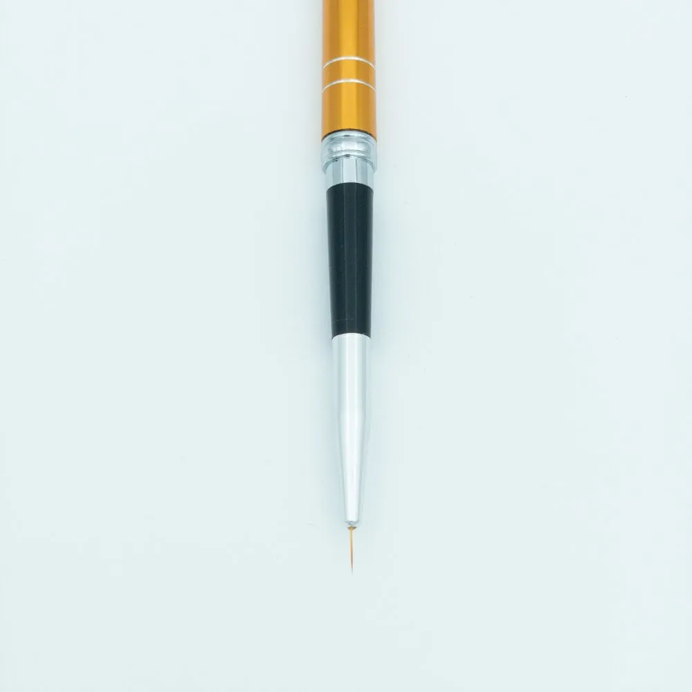 The Studio - Liner Brush - 7mm Gold