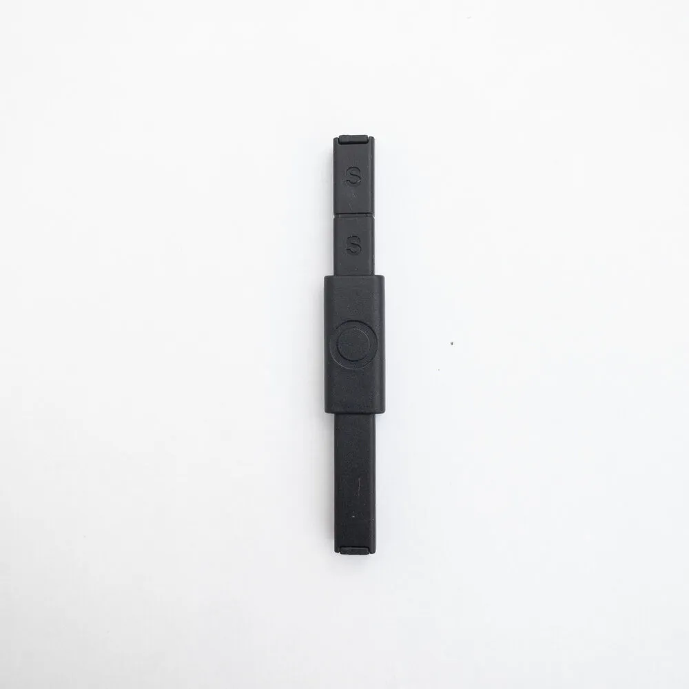 The Studio - Cat Eye Magnet Tool