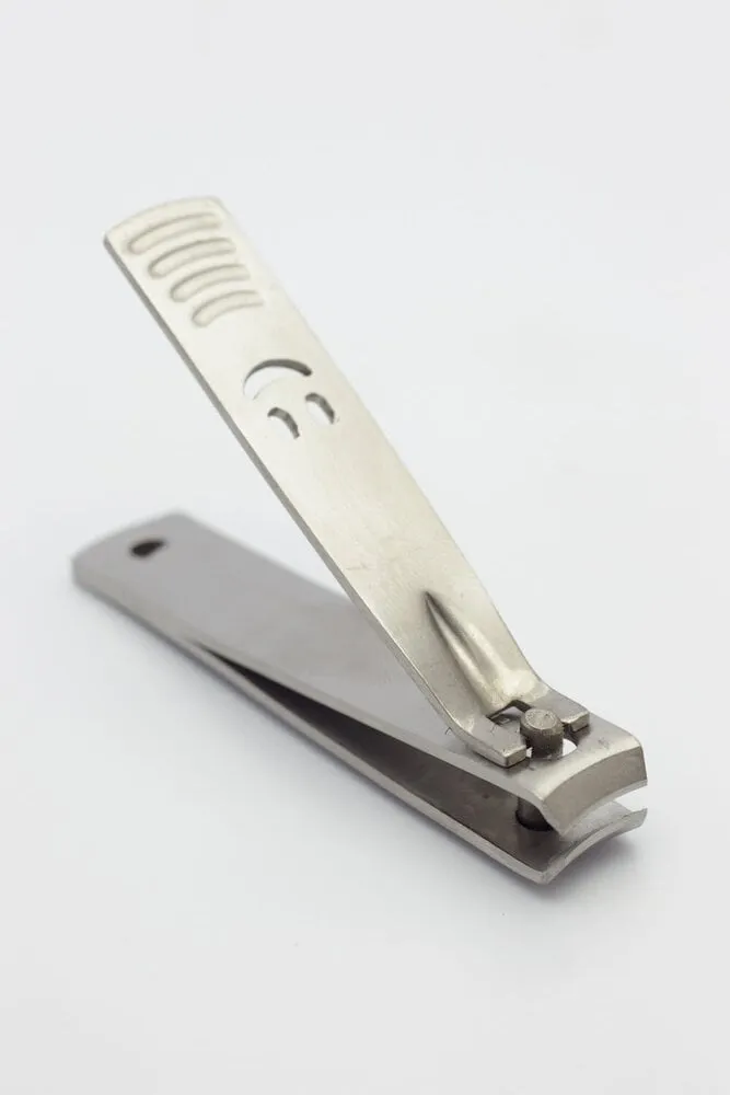 Berkeley - Stainless Steel Nail Clipper - Smiley - Curve Cut - 1 ct