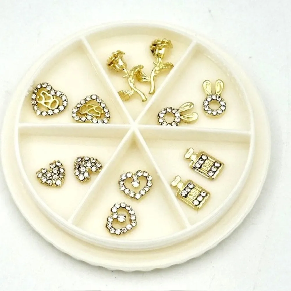 The Studio - Art Pack #534 - Heart and Flower Charms - 12 pcs
