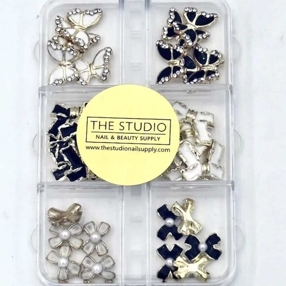 The Studio - Art Pack #601 - Butterfly, Bow Charms