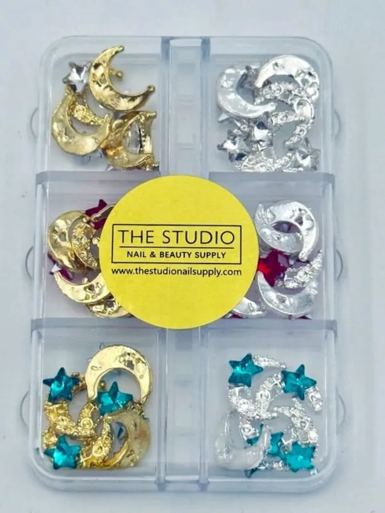 The Studio - Art Pack #570 - Assorted Moon Charms